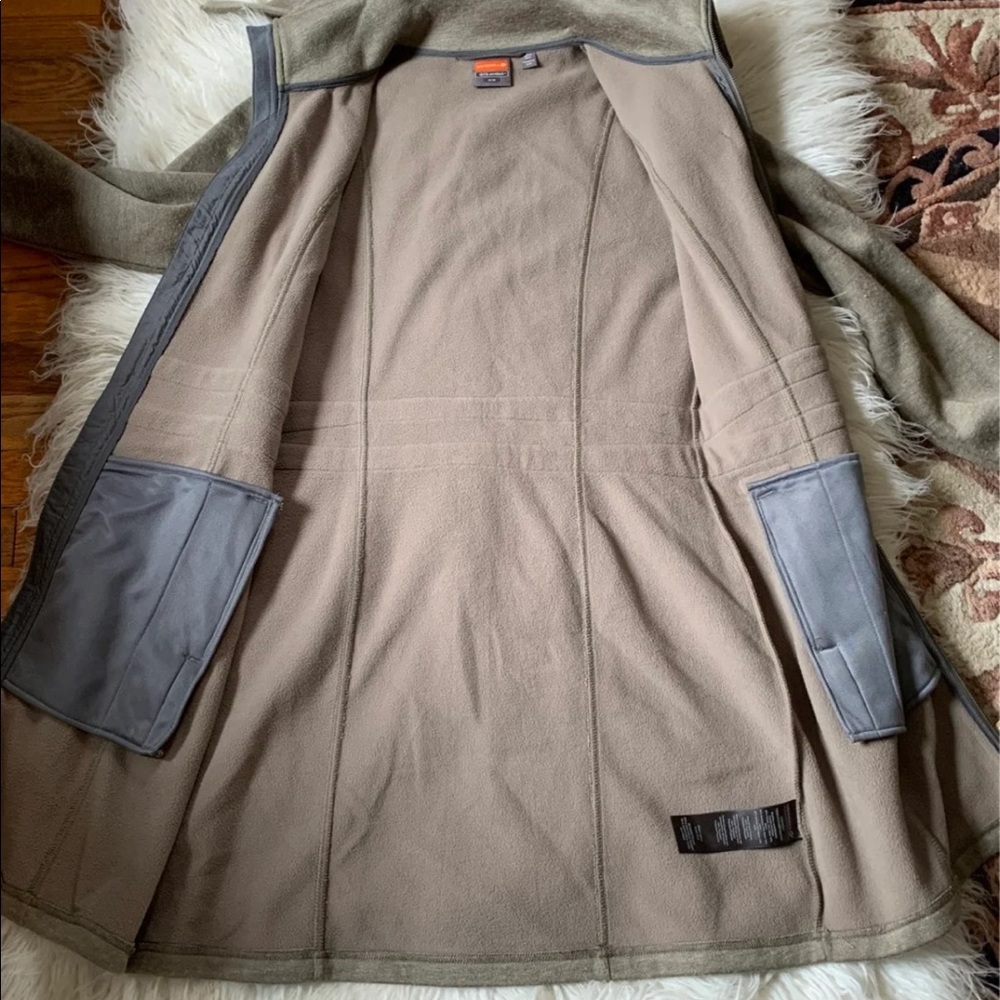 Merrell coat - Picture 8 of 9